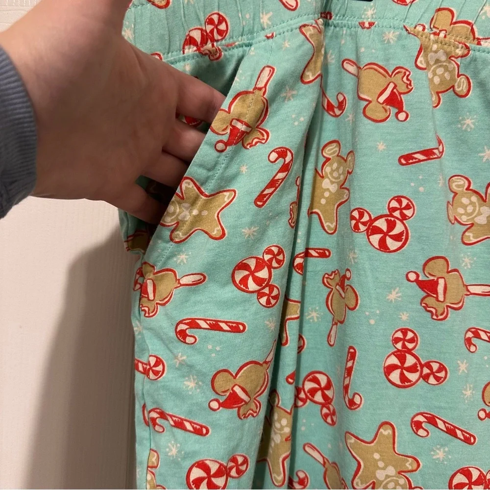 Disney Holiday Treats Pajama Bottoms Women’s 3X Mickey Mouse Christmas Lounge PJ - Picture 2 of 5